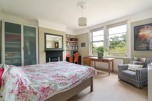 Bedroom- click for photo gallery